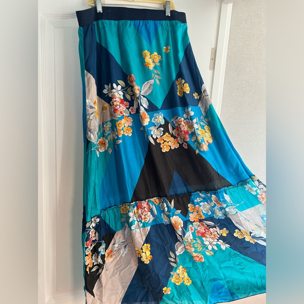 Johnny Was 100% Silk Long Skirt, Size M